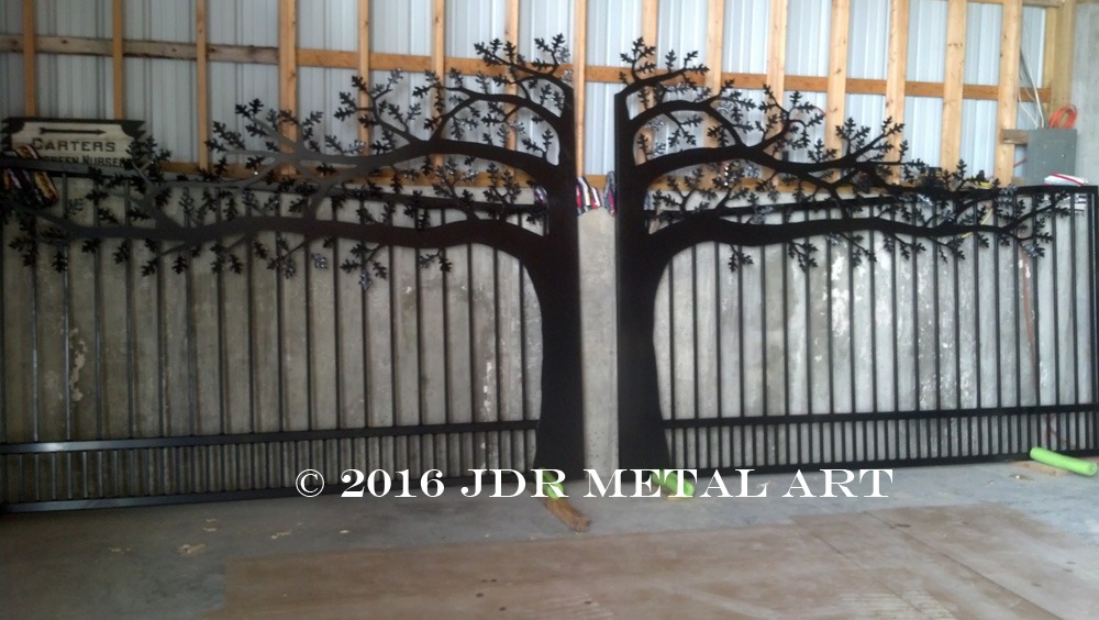 Driveway gate with Oak Tree Silhouette for Kansas farm.