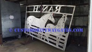 Aluminum custom driveway gates horse design jdr 2018
