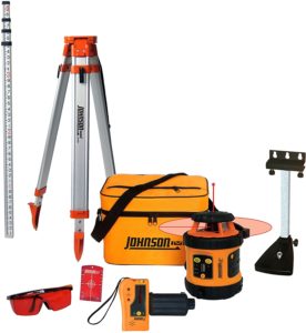 Transit level kit for leveling and plumbing driveway gates posts.