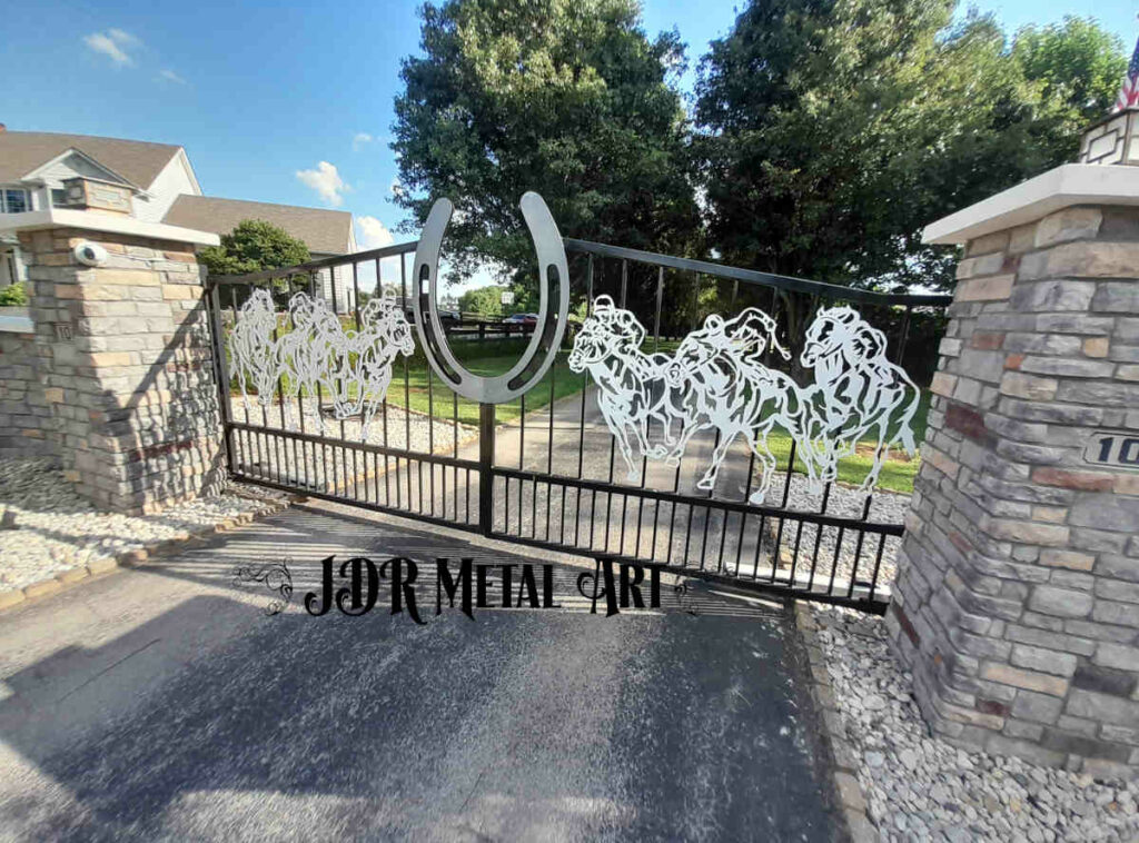 Lexington Kentucky driveway gates w thoroughbred racehorse design by JDR Metal Art 2023
