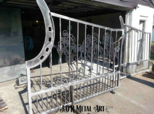 Lexington Kentucky steel metal custom driveway gates by JDR Metal Art 2023 4