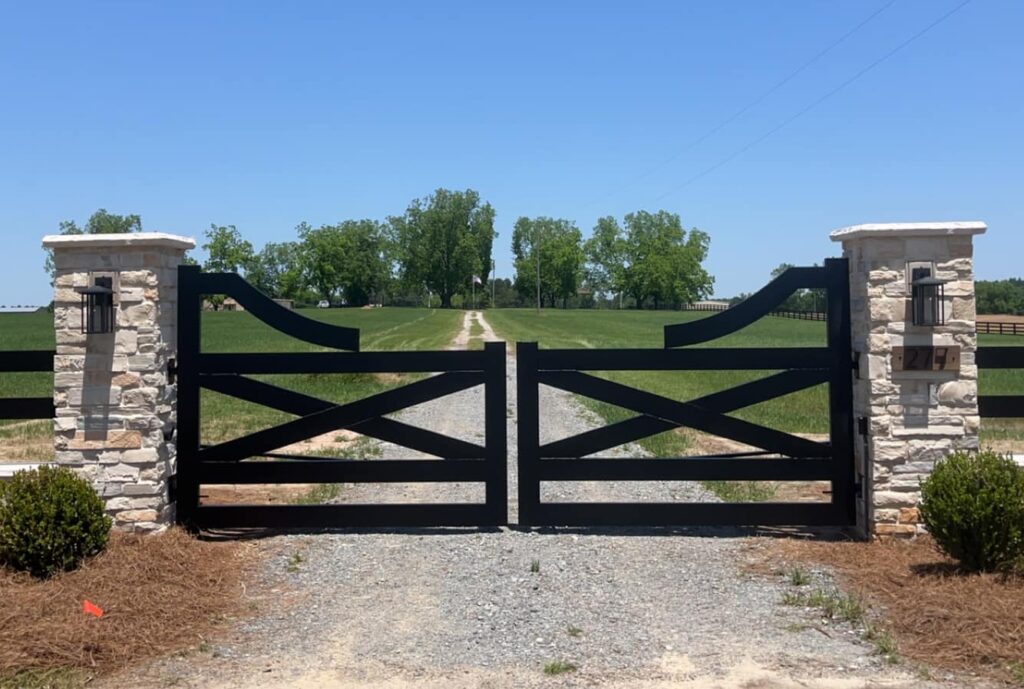Driveway gate design for aluminum or steel entry gate with metal tubing rectangular frame.